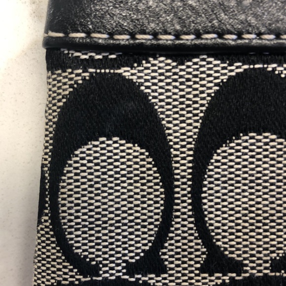 Coach Wristlet, black and grey - Picture 6 of 7